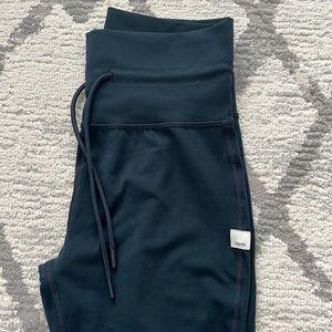 Vuori Daily Legging Blue